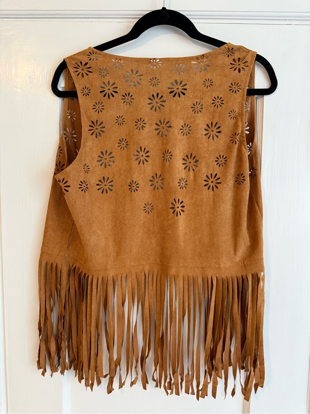 Women’s Spirit Halloween Suede Vest Hippie Costume - Picture 9 of 13